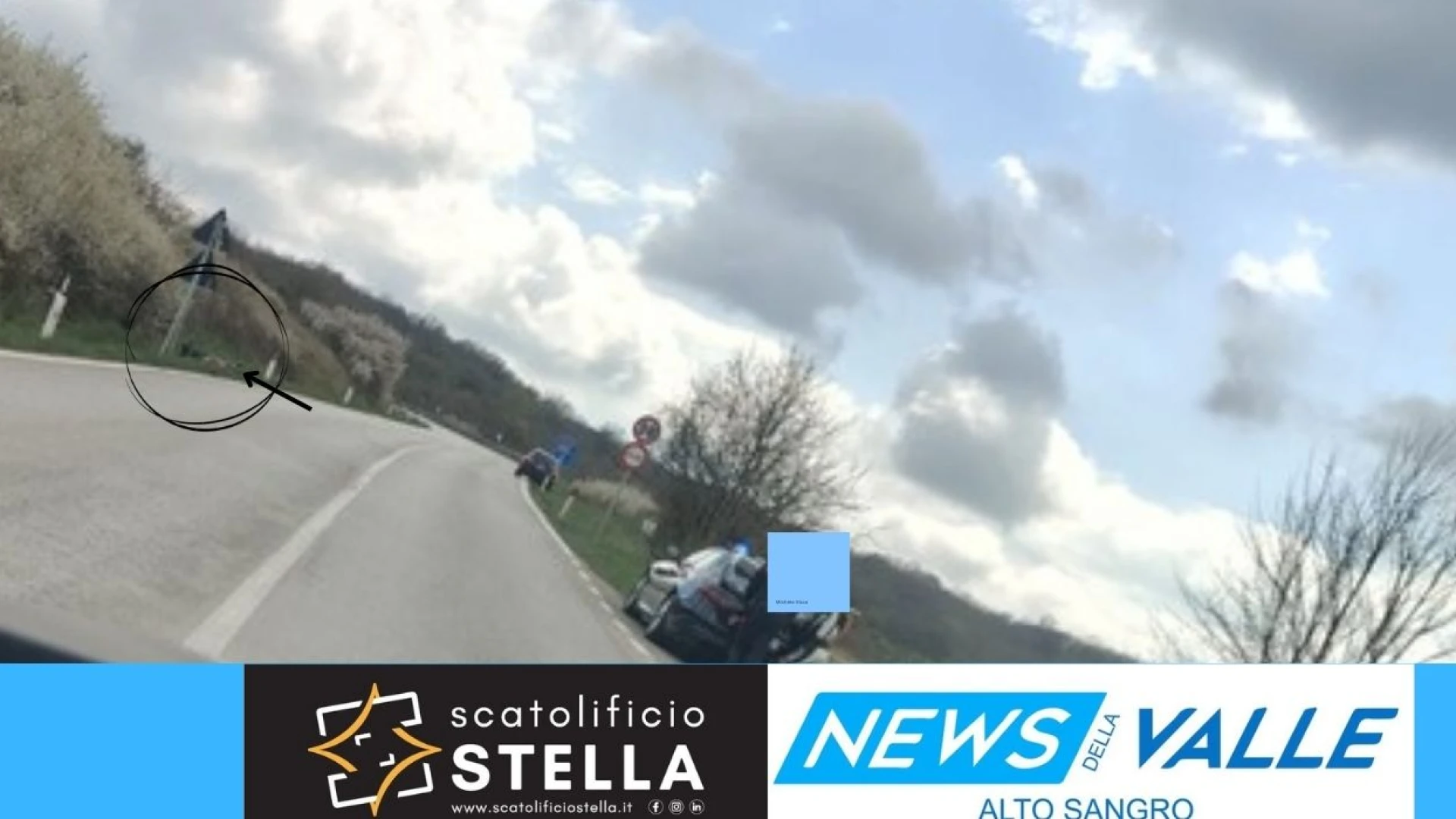 Castel Di Sangro: motociclista termina fuori strada sulla statale 17. L’incidente nel primo pomeriggio di oggi. Sul posto i Carabinieri per i rilievi del caso.